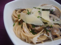 spaghetti with truffle cream